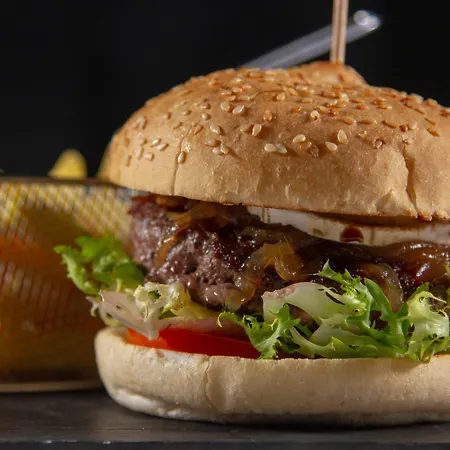 Hotel Azar Plasencia