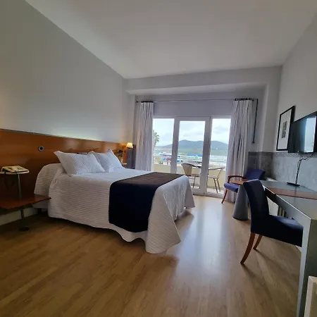 Azar Hotel