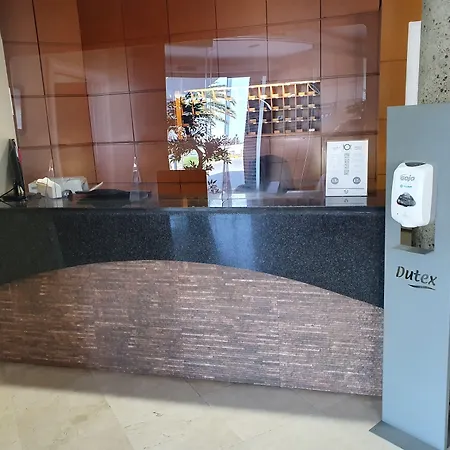 阿扎尔酒店 酒店